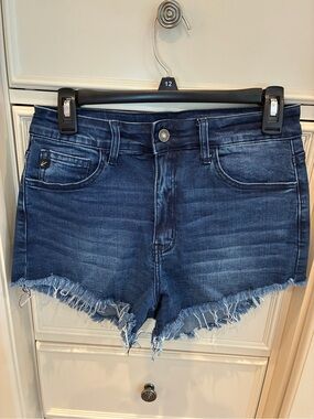 KanCan Dark Blue Distressed Frayed Hem Denim Shorts Size 9